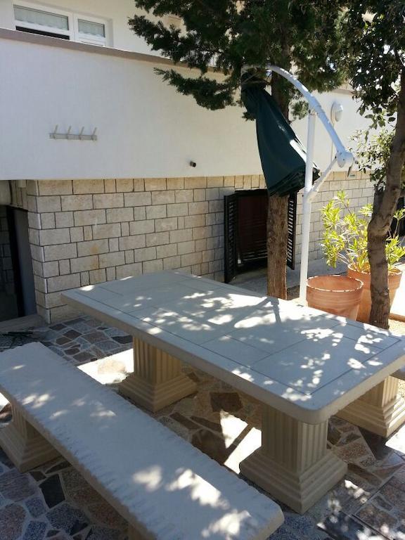 Apartmani Orhideja Rab Town Zimmer foto